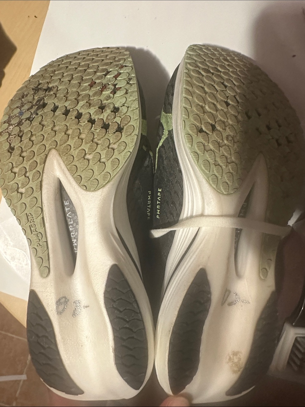 PUMA Womens Deviate Nitro Elite 2 Run 75 Running Sneakers Shoes - White size 7 - Picture 8 of 10
